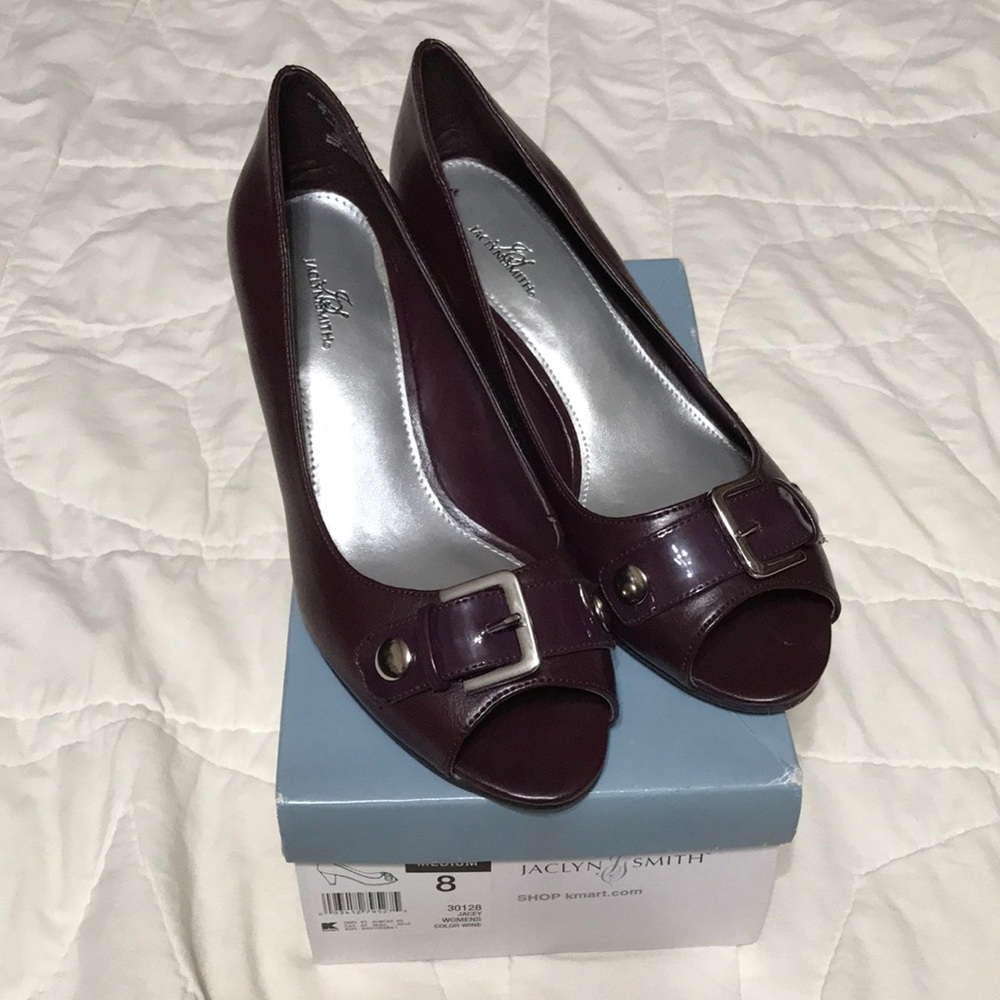Jaclyn Smith Wine Heels